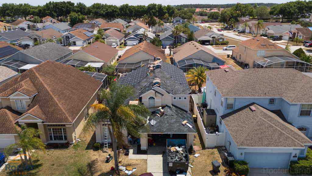 Costs Roofer Largo